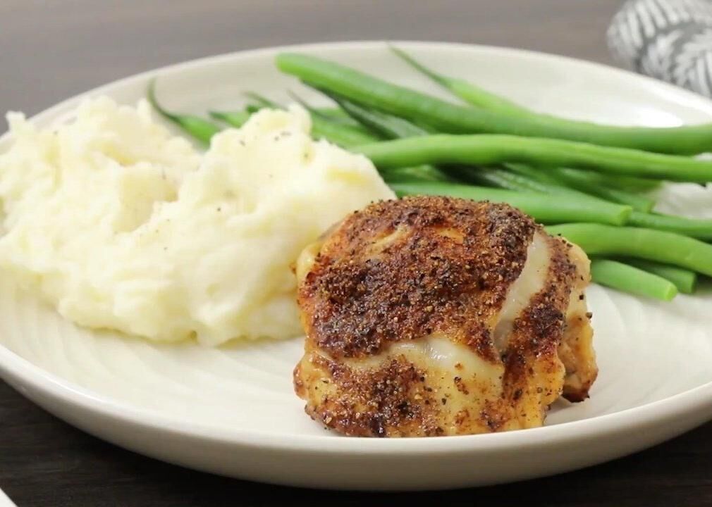 Air Fryer Chicken Thighs